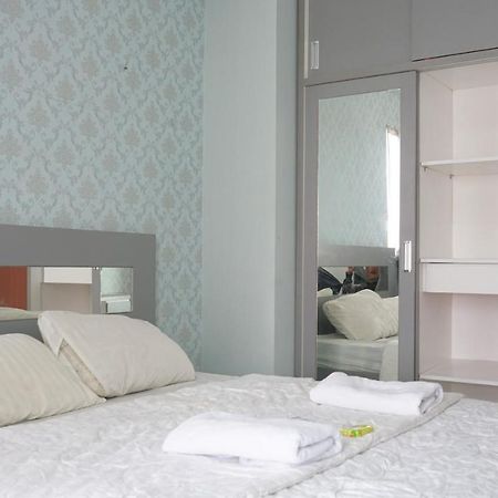 Green Lake View Just Sleep & Cozy Hotel Pondokcabe Hilir Bagian luar foto